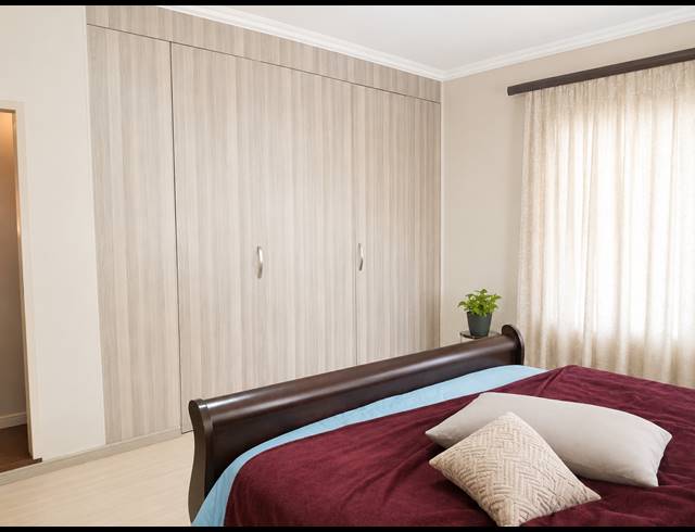 3 BEDROOM FREEHOLD FOR SALE IN NORTHMEAD